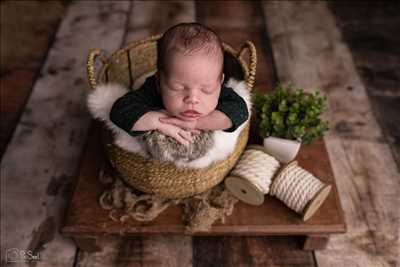 Exemple de shooting photo par Evvie à Strasbourg : photographe pour bébé à Strasbourg