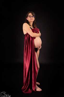 Shooting photo réalisé par Evvie intervenant à Strasbourg : photo de grossesse