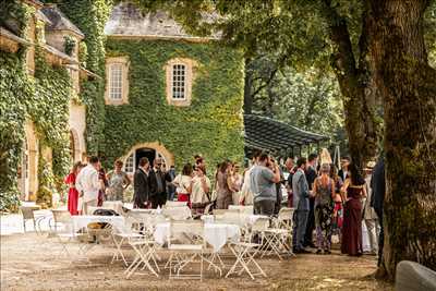 Shooting photo à Sarlat-la-canéda dont l'auteur est : Ambre Guinard : photographie de mariage