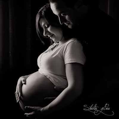 photo numérisée par le photographe Gé à Vitrolles : photographie de grossesse
