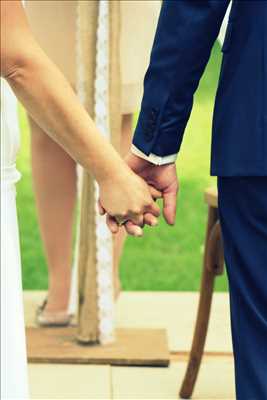 cliché proposé par Nos Instants Photos à Mayenne : shooting photo spécial mariage à Mayenne