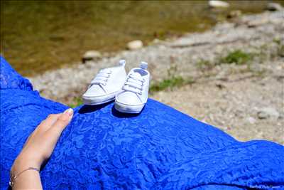 Shooting photo à L'Isle-sur-la-Sorgue dont l'auteur est : Marilyne  : photographie de grossesse