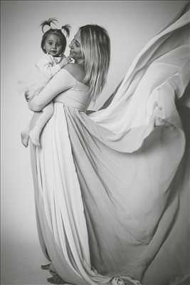 photo prise par le photographe Fabien à Menton : shooting grossesse