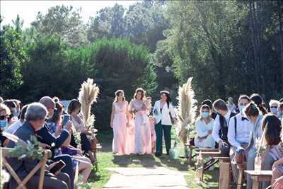 photo prise par le photographe Aurore à Châteaulin : shooting mariage