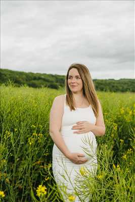 photo numérisée par le photographe Laura à Illzach : shooting photo spécial grossesse à Illzach