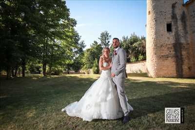 Shooting photo effectué par le photographe Clic16.fr à Buxerolles : photo de mariage