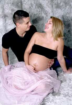 Shooting photo réalisé par jean collet intervenant à Lesparre-Médoc : photographie de grossesse