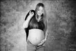 cliché proposé par Alicia PhotoShoot à Avesnes-sur-helpe : shooting grossesse