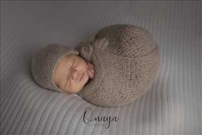 photo prise par le photographe Onaya Studio à Albertville : photographe pour bébé à Albertville