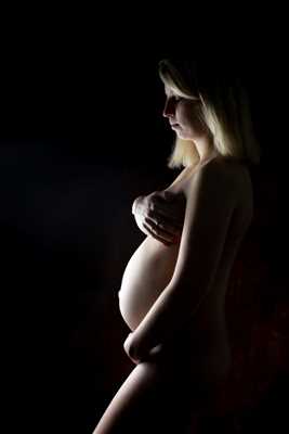 photo prise par le photographe Mélanie à Angers : shooting grossesse