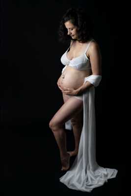photographie de Mélanie à Angers : photographe grossesse à Angers