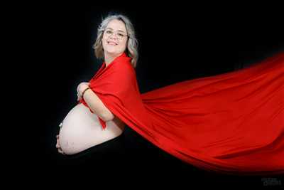 photo prise par le photographe Stéphane à Fougères : photographie de grossesse