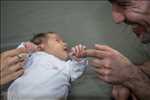 Exemple de shooting photo par Stéphane à Rennes : photo de naissance