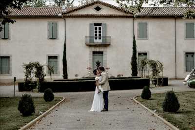 Shooting photo effectué par le photographe LAURA à Nyons : photographie de mariage