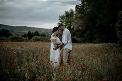 photographie de LAURA à Montélimar : shooting photo spécial grossesse à Montélimar