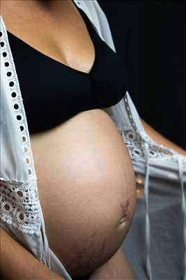photo prise par le photographe Marion à Ussel : photographie de grossesse