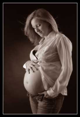 cliché proposé par BRUNO à Albi : photographe grossesse à Albi