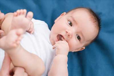 photo numérisée par le photographe Cyndie à Paris : photographe pour bébé à Paris