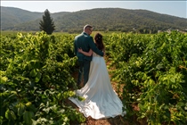 Shooting photo effectué par le photographe Clement à Marseille : photographie de mariage