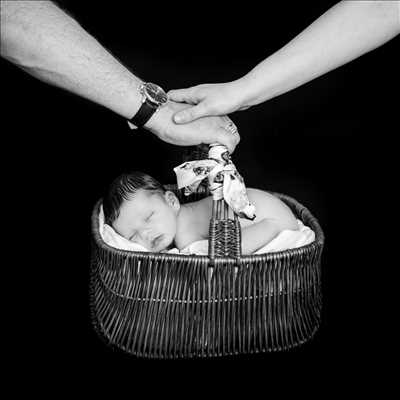 cliché proposé par Malfoy Photographe à Vierzon : shooting photo pour nouveau né à Vierzon