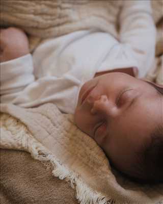 photographie de Nelly à Gourdon : photographe pour bébé à Gourdon