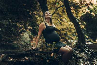 photo prise par le photographe Yann à Oyonnax : shooting grossesse