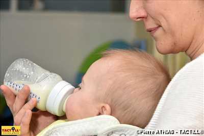 Shooting photo réalisé par Pierre intervenant à Lons-le-Saunier : photo de naissance