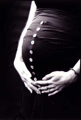 photo numérisée par le photographe Philippe à Périgueux : shooting photo spécial grossesse à Périgueux