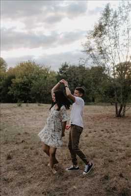 Shooting photo effectué par le photographe Adeline à Toulouse : photo de mariage