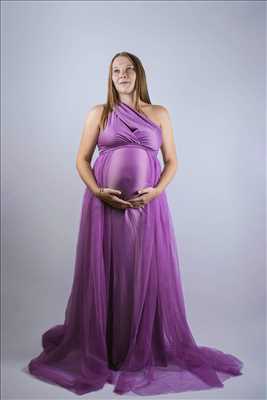 Exemple de shooting photo par Cassandra à Ceyssac : shooting grossesse