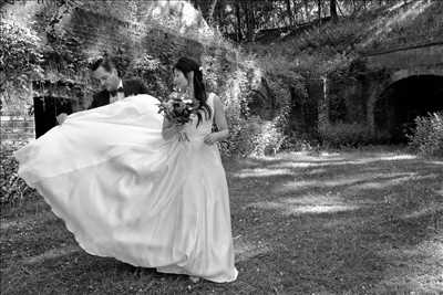 Shooting photo effectué par le photographe Pierre à Villeneuve-d'ascq : photo de mariage