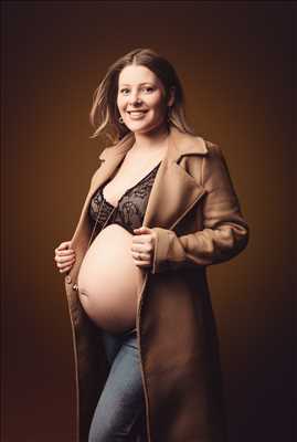 Shooting photo effectué par le photographe Charleyne à Nevers : shooting grossesse