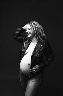 photo numérisée par le photographe Charleyne à Nevers : shooting grossesse