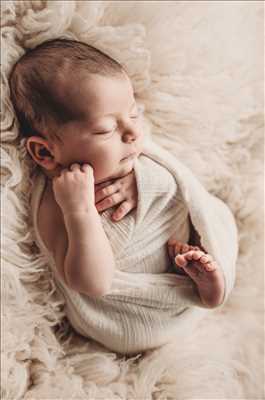 photo prise par le photographe Charleyne à Nevers : photographe pour bébé à Nevers