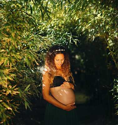 Shooting photo réalisé par Coraline intervenant à Frejus : photographe grossesse à Frejus