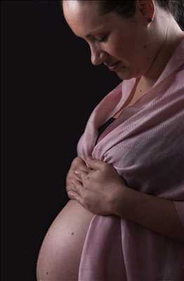 Shooting photo réalisé par hafida intervenant à Chinon : photo de grossesse
