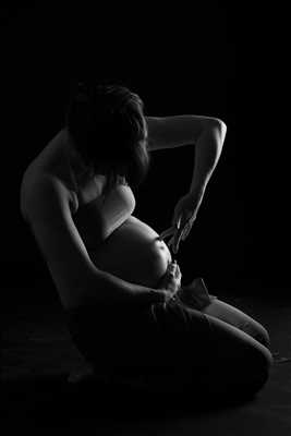 photo numérisée par le photographe Marc à Bordeaux : shooting grossesse