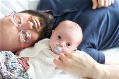 Exemple de shooting photo par Xavier à Riom : photographe pour bébé à Riom