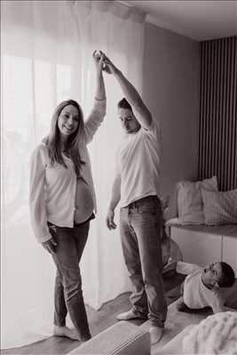 Shooting photo réalisé par Léa  intervenant à Reims : photographie de grossesse