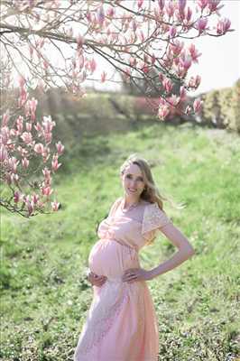 Exemple de shooting photo par Aurélie à Bourgoin-jallieu : photo de grossesse
