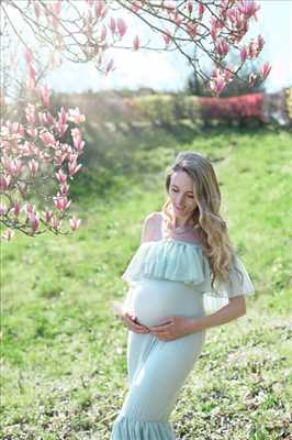 Shooting photo réalisé par Aurélie intervenant à Bourgoin-jallieu : photographe grossesse à Bourgoin-jallieu