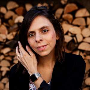 Photo de femme enceinte à Albi avec Séverine Cesaroni Photographie