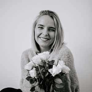 Faites appel à Elena à Saint-brieuc pour un shooting photo réussi